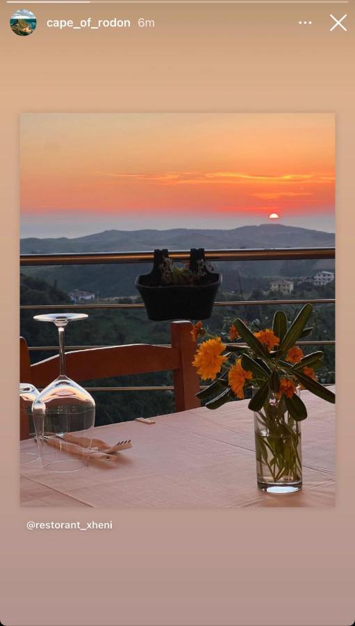 Restorant Hotel Xheni Draç Buitenkant foto